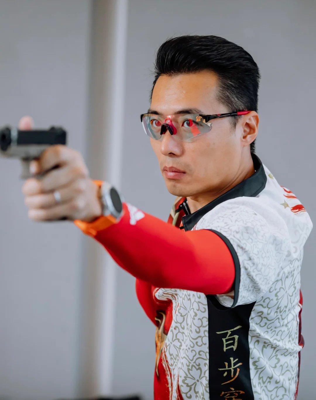 科威特射击选手弹无虚发，勇夺第一！